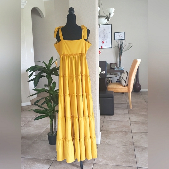 Gorgeous Sundress- NWT (Never Worn!) - Picture 2 of 5